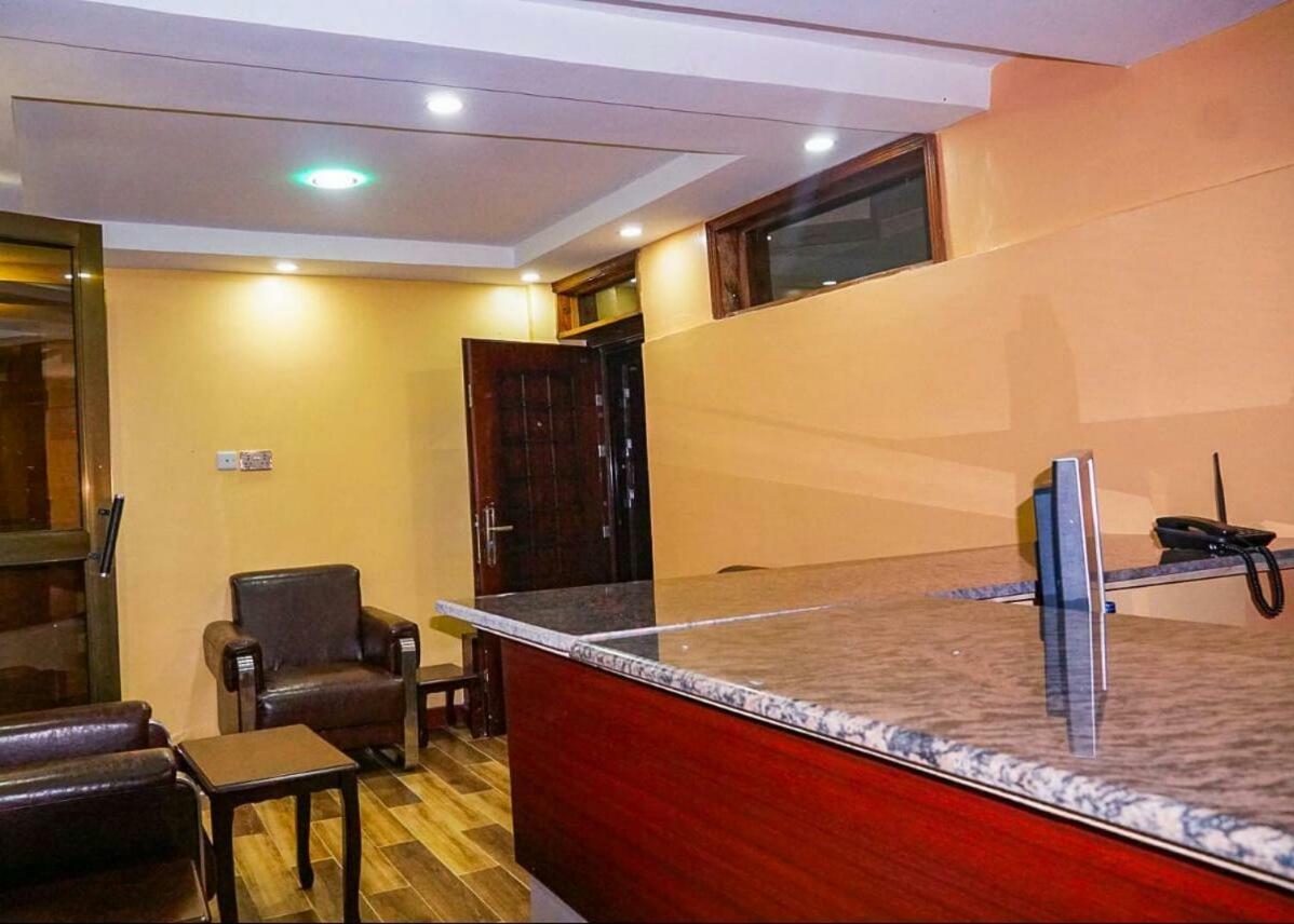 Kentania Hotel & Spa, Nakuru - Kenya ภายนอก รูปภาพ